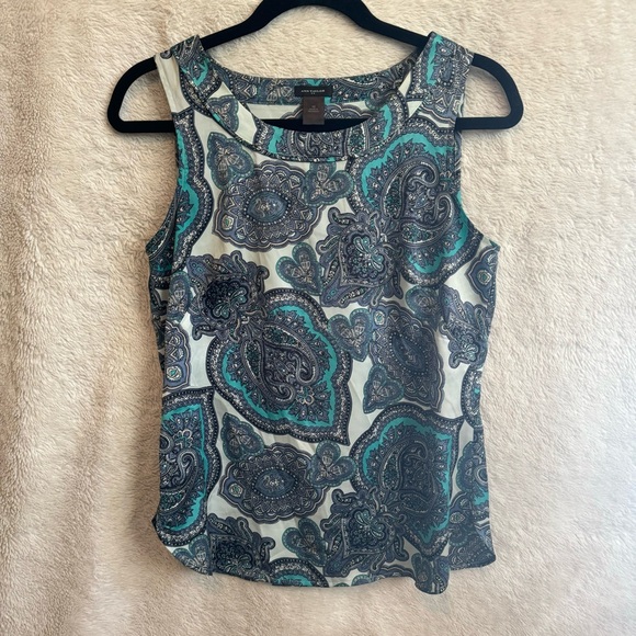 Ann Taylor paisley blue sleeveless blouse. XS - Picture 1 of 5